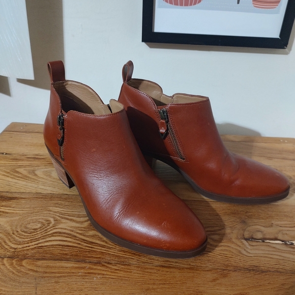 Vionic Shoes - Vionic Leather Cecily Ankle Boots